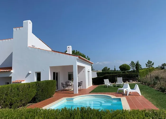 Casa Colina, Walking Distance To Arrifana Beach